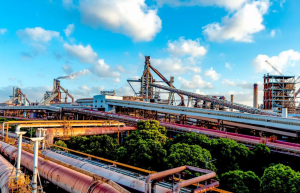 警告！别乱买防锈漆了！这款“钢铁硬壳漆”，刷完十...