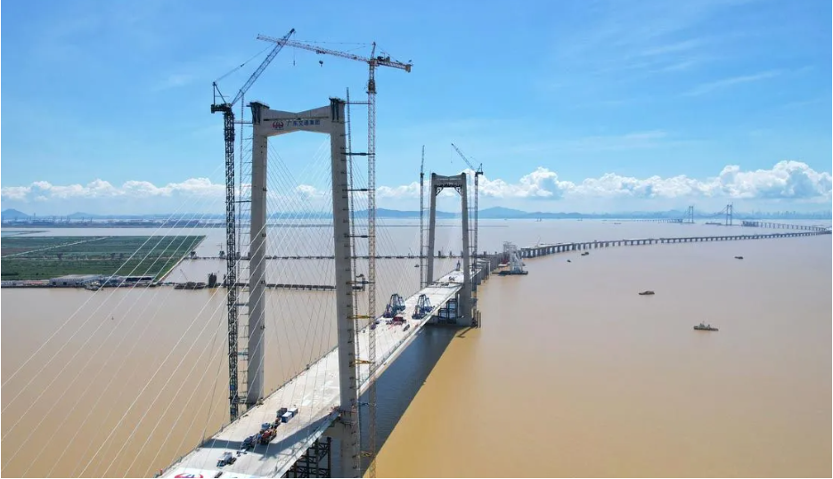 透明涂料凭啥碾压普通防水?实测+工程实锤说了算