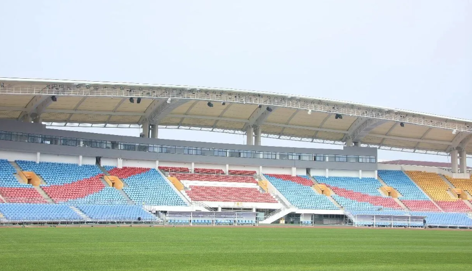 这灰色瓷化底漆凭啥狂踩同行?烟台黄金厂用它,省了几百万还被骂智商税!