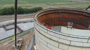 高固体分 vs 无溶剂：重防腐涂料的”厚膜化&#...