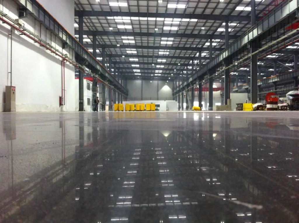 30倍腐蚀速率差异:高湿环境施工控制与湿固化涂料选型要点(images 1)