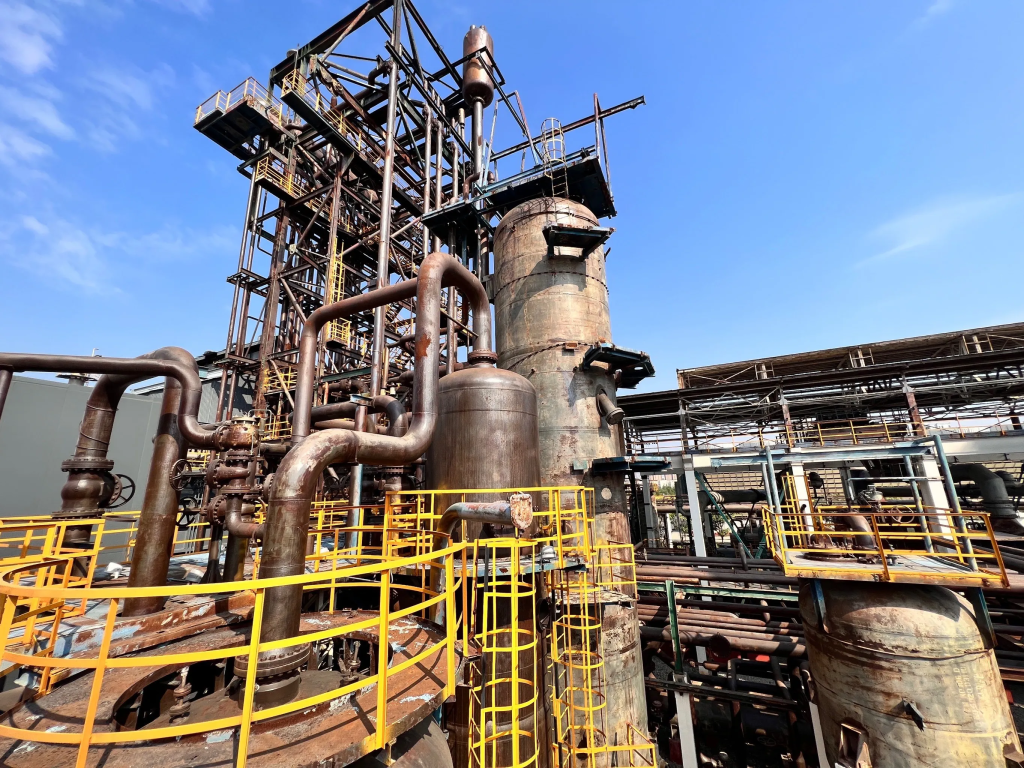 无溶剂涂料成膜机理：活性稀释剂、等黏度曲线与高固体分技术路径（images 1）