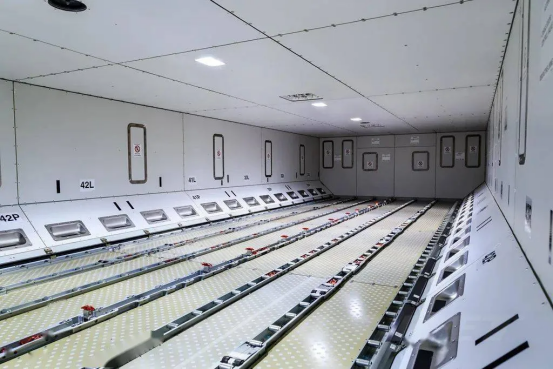 氯化橡胶船壳漆：外壳和船舱内部都能用，但施工要求不完全一样（images 2）