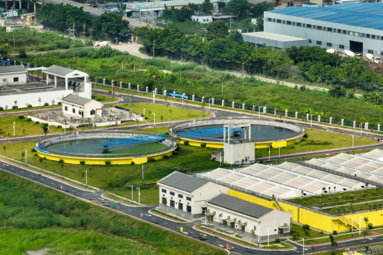 H06-4环氧铁红底漆:化工厂和电厂用这款,比用富锌底漆更合算——但有两件事必须提前说清楚(images 1)