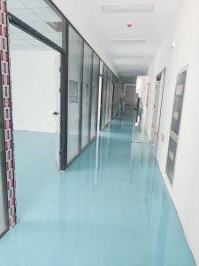 环氧自流平地坪漆 洁净车间无尘地面施工案例